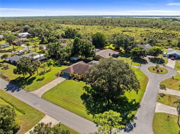 Daughtrey's Creek, 7810 Deni Dr, North Fort Myers, Florida 33917, image 2