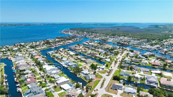 Cape Coral, 5326 Bayshore Ave, Cape Coral, Florida 33904, image 3