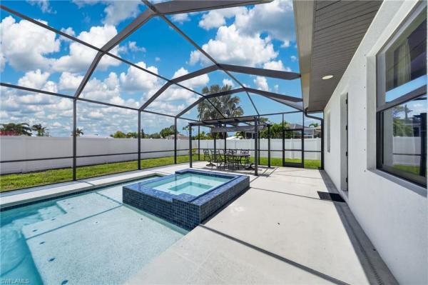 Cape Coral, 506 5th St, Cape Coral, Florida 33991, image 2