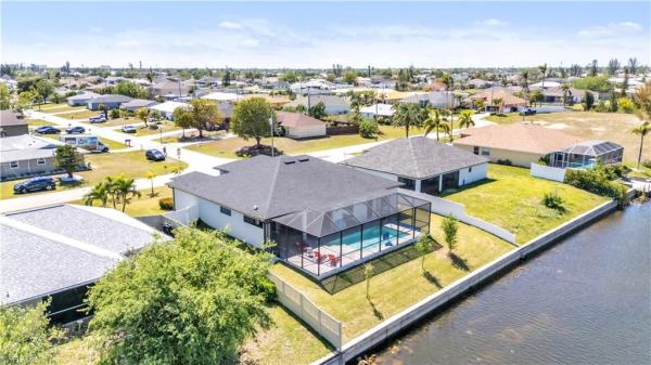 Cape Coral, 325 21st Ln, Cape Coral, Florida 33991, image 1