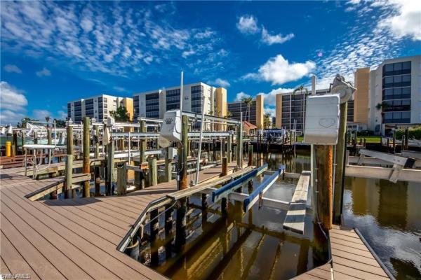 Royal Pelican Townhouse At Bay Beach, 4541 Bay Beach Ln #341, Fort Myers Beach, Florida 33931, image 2