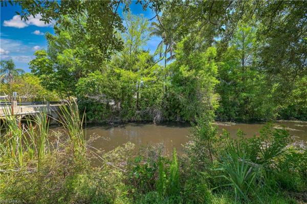 San Carlos Park, 7248 Coolidge Rd, Fort Myers, Florida 33967, image 2