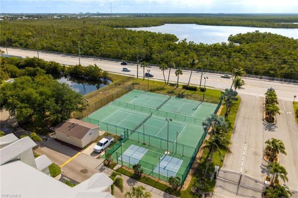 Boardwalk Caper, 18054 San Carlos Blvd #159, Fort Myers Beach, Florida 33931, image 3