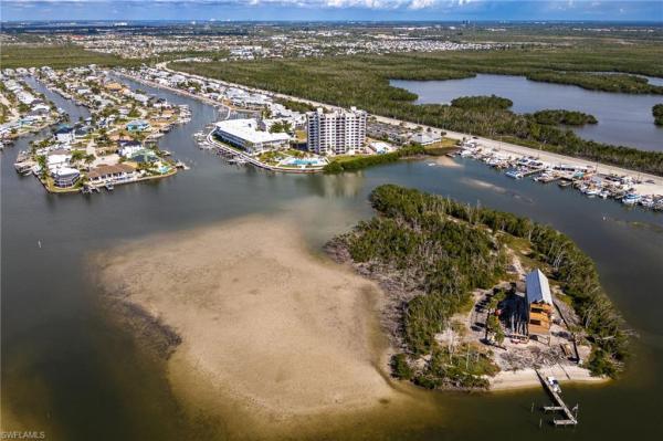 Boardwalk Caper, 18054 San Carlos Blvd #159, Fort Myers Beach, Florida 33931, image 1