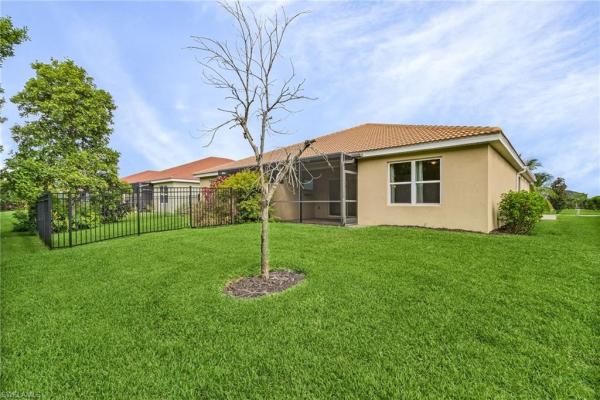 Lindsford, 4298 Dutchess Park Rd, Fort Myers, Florida 33916, image 1