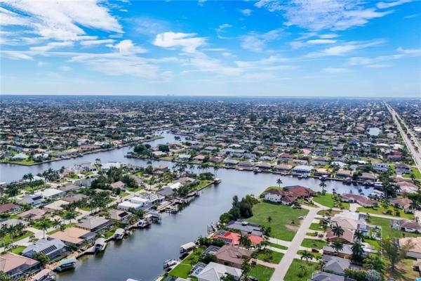 Cape Coral Residential, 2610 46th Ter, Cape Coral, Florida 33914, image 3