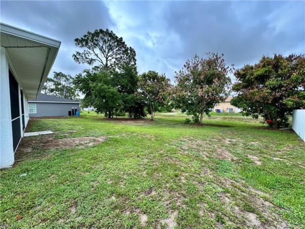 Lehigh Acres, 3119 SW 47th St, Lehigh Acres, Florida 33976, image 3