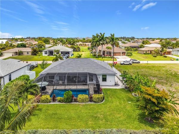 Cape Coral Residential, 1734 18th St, Cape Coral, Florida 33991, image 3