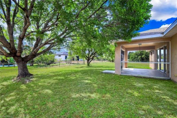 Cape Coral Residential, 2010 13th Pl, Cape Coral, Florida 33909, image 3