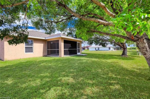 Cape Coral Residential, 2010 13th Pl, Cape Coral, Florida 33909, image 1