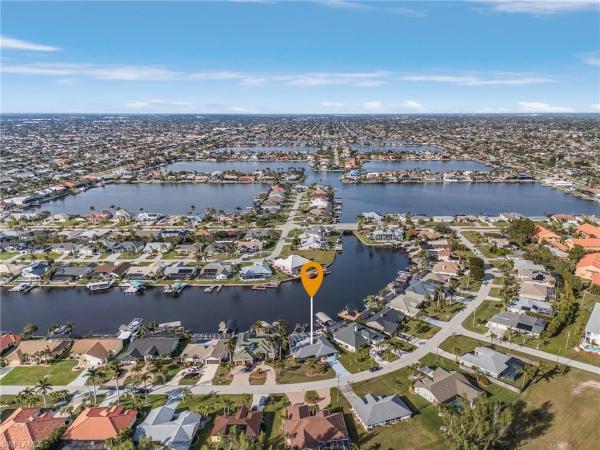 Cape Coral Residential, 527 57th St, Cape Coral, Florida 33914, image 2
