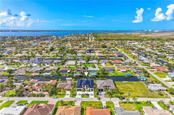 Cape Coral, 156 52nd Ter, Cape Coral, Florida 33914, image 2