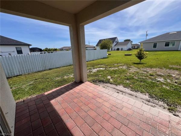 Cape Coral, 212 25th Ave, Cape Coral, Florida 33991, image 2