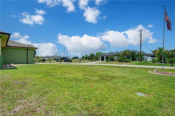 Cape Coral Residential, 26 8th Ter, Cape Coral, Florida 33909, image 2