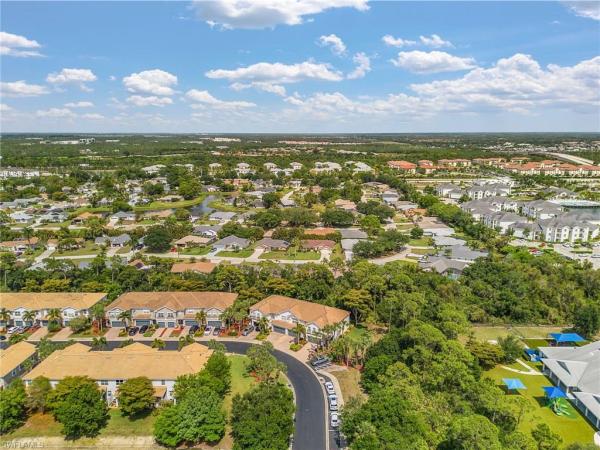 Somerset Townhomes, 19571 Bowring Park Rd #103, Fort Myers, Florida 33967, image 2