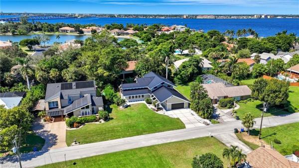 McGregor Isles, 330 Prather Dr, Fort Myers, Florida 33919, image 2