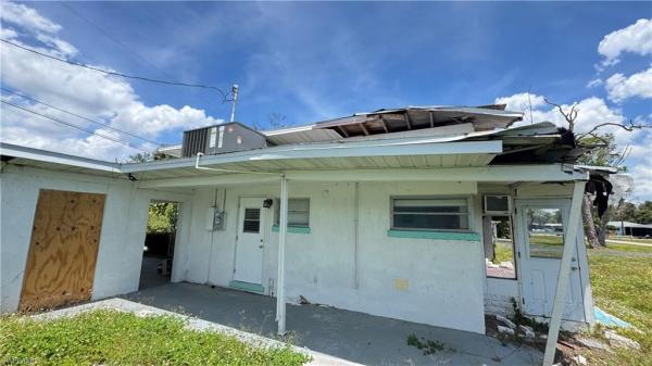 Cleaves Corner, 8140 Cleaves Rd, North Fort Myers, Florida 33903, image 1