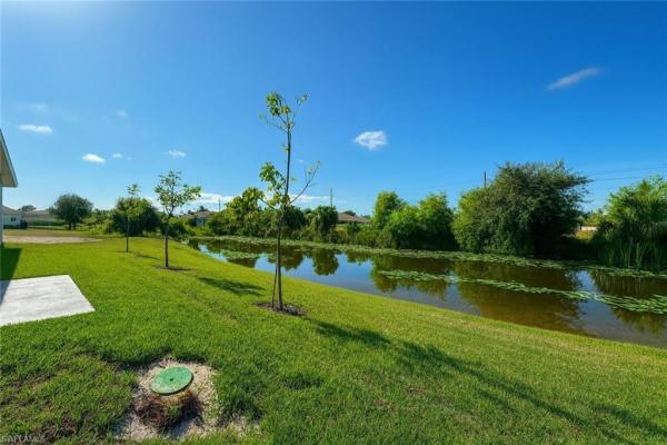 402 31st Ter, Cape Coral, Florida 33909, image 1