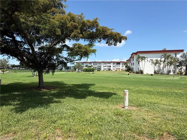 Seven Lakes, 1707 Bent Tree Cir, Fort Myers, Florida 33907, image 2