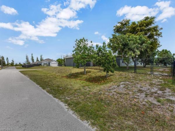 Cape Coral Residential, 3626 13th Ave, Cape Coral, Florida 33909, image 2