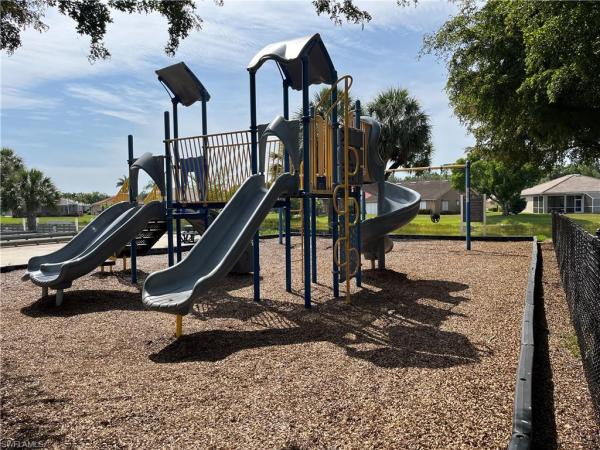Cross Creek Estates, 12530 Strathmore Loop, Fort Myers, Florida 33912, image 2