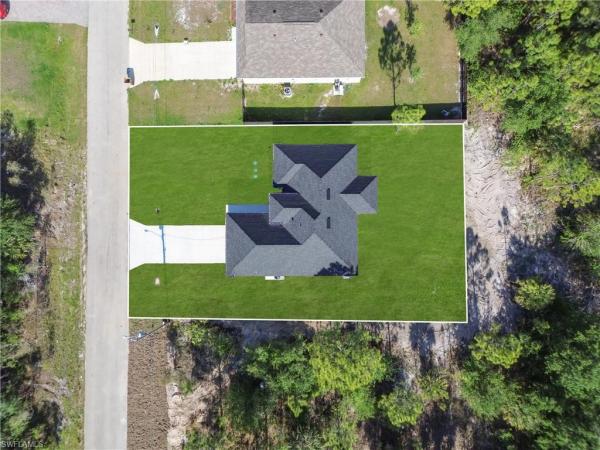 Lehigh Acres, 885 E Barcia St, Lehigh Acres, Florida 33974, image 1