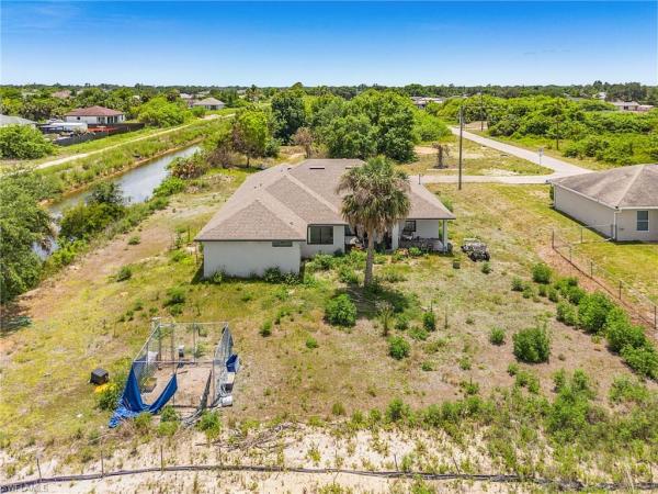 Lehigh Acres, 3700 SW 14th St, Lehigh Acres, Florida 33976, image 3