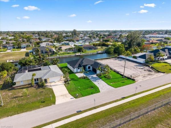 Cape Coral, 608 20th Ter, Cape Coral, Florida 33991, image 1