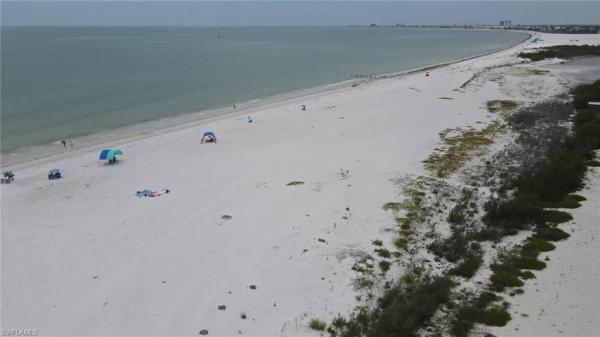Estero Beach & Tennis Club, 7330 Estero Blvd #1108, Fort Myers Beach, Florida 33931, image 2
