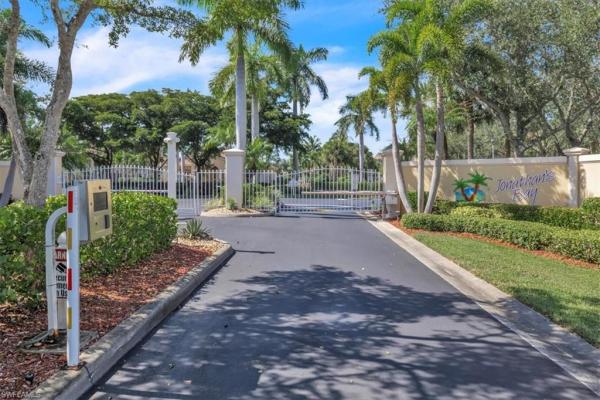 6050 Jonathans Bay Cir #102, Fort Myers, Florida 33908, image 1