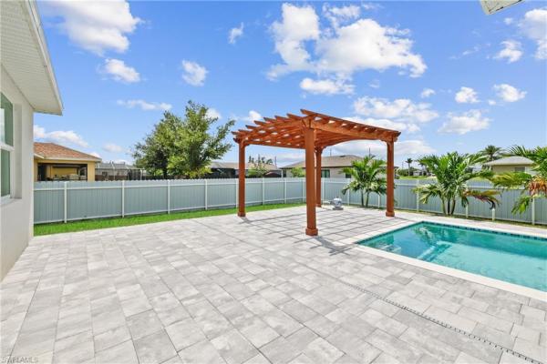 Cape Coral Residential, 2016 1st Ave, Cape Coral, Florida 33993, image 2