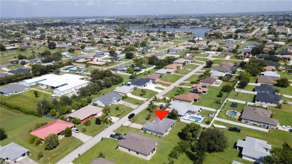 Cape Coral, 919 5th Pl, Cape Coral, Florida 33990, image 2