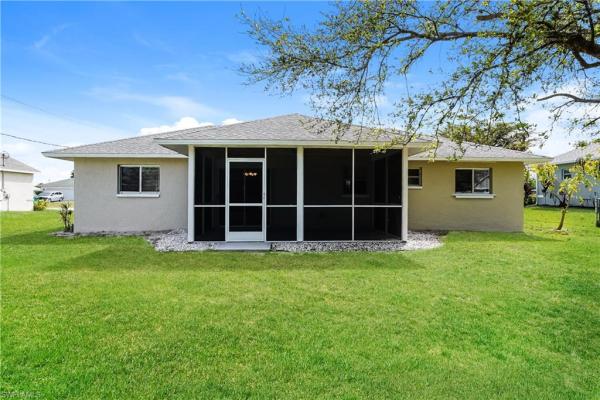Cape Coral, 1724 2nd Pl, Cape Coral, Florida 33991, image 2