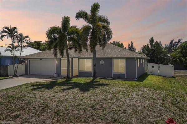 Cape Coral, 808 14th Pl, Cape Coral, Florida 33991, image 2