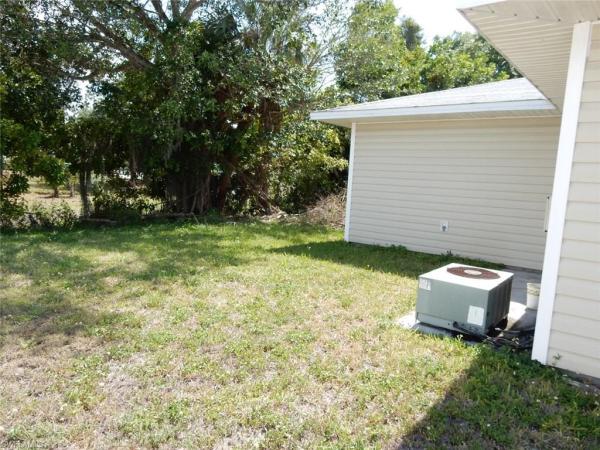 Ridgeway Estates, 899 Ridgeway Dr, North Fort Myers, Florida 33903, image 2