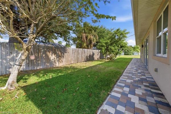 Cape Coral, 2416 8th Ave, Cape Coral, Florida 33990, image 2