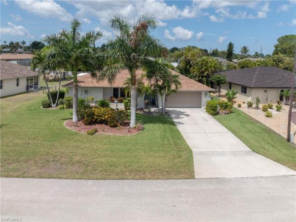 Cape Coral, 3906 10th Pl, Cape Coral, Florida 33904, image 3