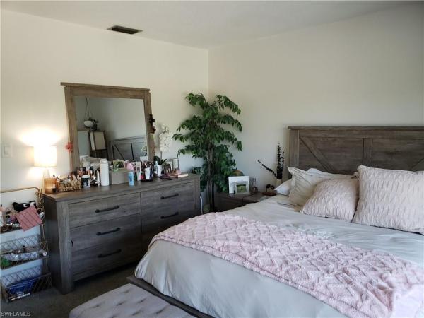 Hyde Park, 864 Courtington Ln #1, Fort Myers, Florida 33919, image 2