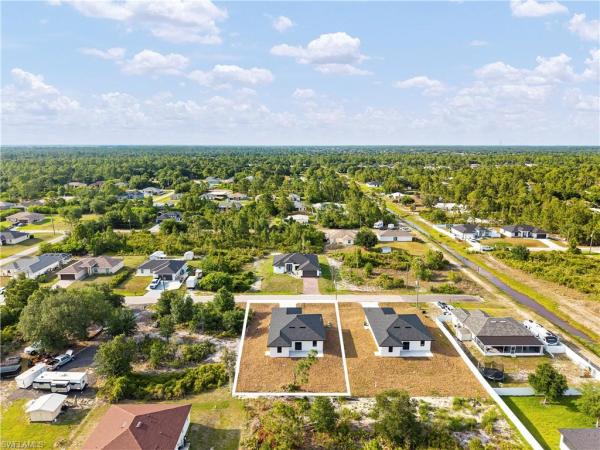 Lehigh Acres, 3105 W 42nd St, Lehigh Acres, Florida 33971, image 1
