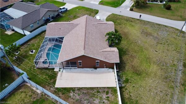 Cape Coral, 628 21st Ln, Cape Coral, Florida 33990, image 2