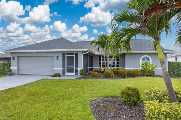 Yacht Club, 4933 Seville Ct, Cape Coral, Florida 33904, image 1