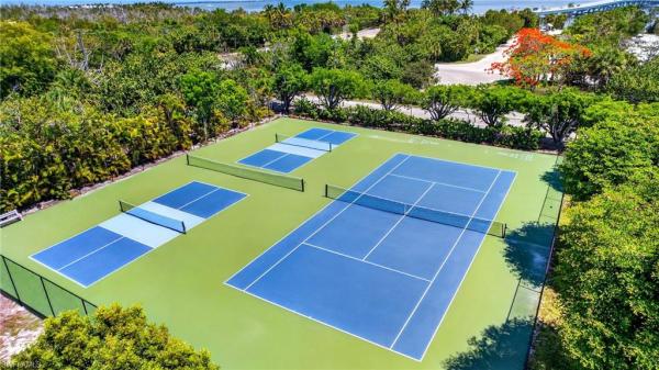 1250 Tennisplace Ct #D33, Sanibel, Florida 33957, image 1