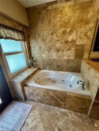 McGregor Woods, 12501 Barrington Ct, Fort Myers, Florida 33908, image 2