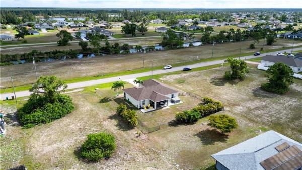 Cape Coral Residential, 2920 25th Ln, Cape Coral, Florida 33993, image 1