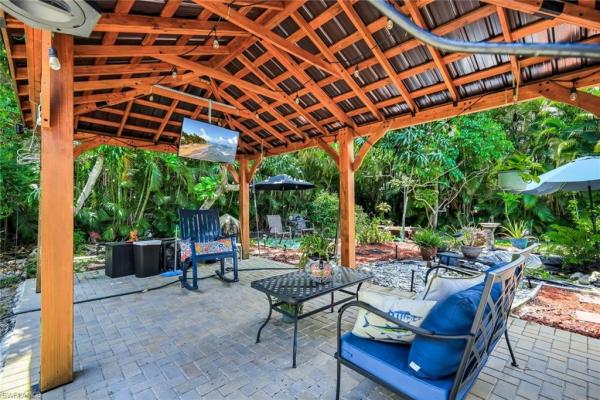 Cape Coral Residential, 1006 9th Ave, Cape Coral, Florida 33991, image 1