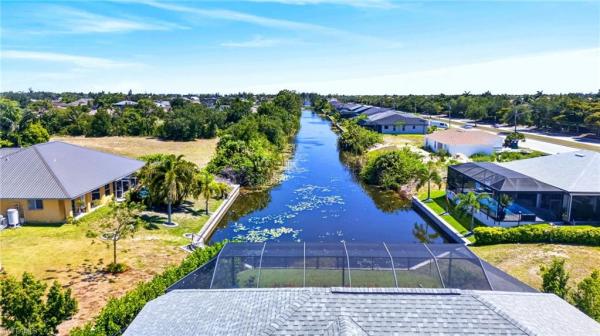 Cape Coral, 2334 Trafalgar Pkwy, Cape Coral, Florida 33991, image 2