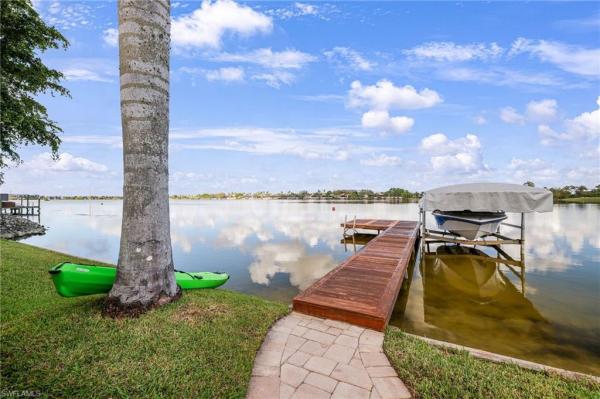The Harborage, 5100 Harborage Dr, Fort Myers, Florida 33908, image 2