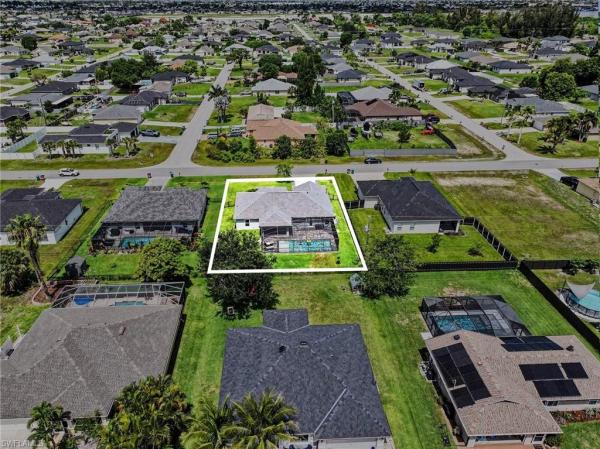 Cape Coral Residential, 203 6th Pl, Cape Coral, Florida 33993, image 2