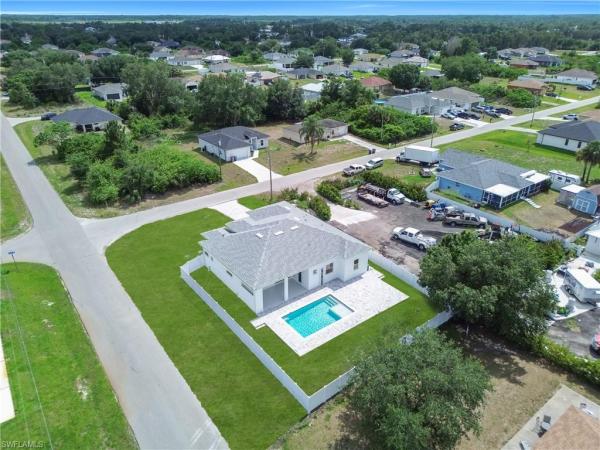 2900 SW 41st St, Lehigh Acres, Florida 33976, image 1