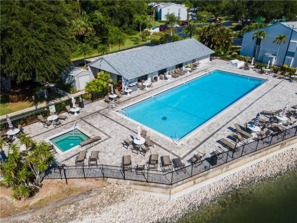 Pine Ridge Of Fort Myers Village, 4641 Lakeside Club Blvd #13, Fort Myers, Florida 33905, image 3